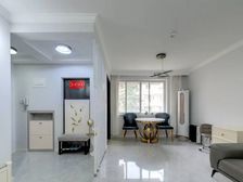 中间位置 中间楼层 小区环境好 通透大两室