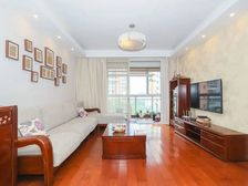 业主打新,诚意出售,小区中心花园位置,稀缺飞机户型。