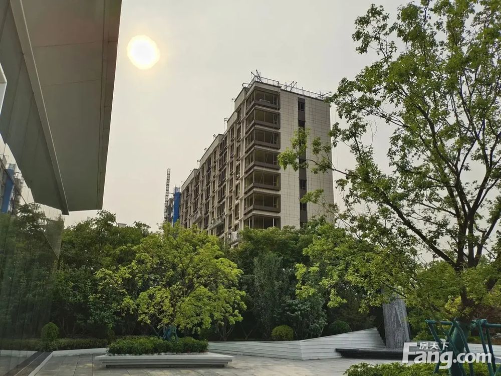 小区相关图