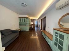 万科云间传奇(公寓住宅) 楼龄新 密度低 南北通透 商品房