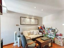 新普陀梅陇+精装修全送+准电梯房+停车方便+价格可谈随时看房