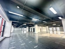 高新三期.甲方直租(带阳台 近云巴)智能制造 人工智能 交通