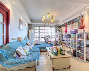 中港悦蓉府 3室1厅 东南