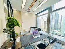 直租 四个月免租 珠控国际中心190平精装修4个房配家具拎包