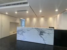 车公庄 五栋大楼紧邻中央网信办 户型方正 交通便利 高层视野