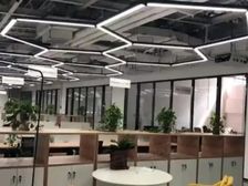 五道口丨人工智能产业基地丨精装户型丨带家具丨四面采光丨随时看