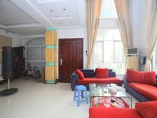 别墅 带装修,离湖近,视野好,