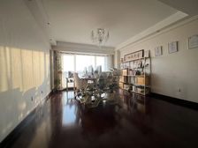 《主推》林肯公寓复试2居136平实价260万 两居带衣帽间