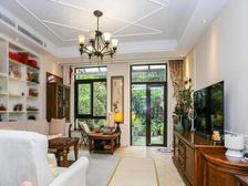 活水湖相伴,园林式典藏别墅,温馨惬意,舒适快乐