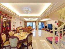 业主急售 实用200平 地铁口物业 看山看海 南北通透