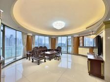 世纪村看高尔夫大平层,3梯2户私密性好,急售