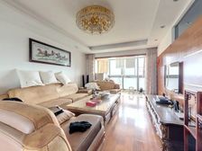 合生江湾国际公寓 5室2厅 184.8平