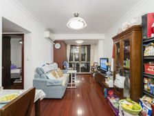 新上模范双南两房, 楼层,南北直通,小区中心,价格可谈!