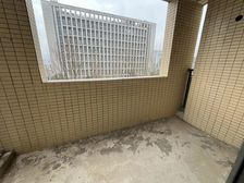 宇济大酒店旁 四开间朝南 电梯好楼层 澴川 东站 银泰吾悦