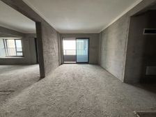 东城区吾悦广场旁 54万带车位 交投颐和华府 纯边户采光好