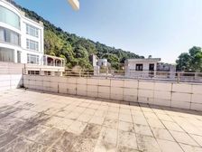 急卖半山别墅大花园钥匙 在手看房方便