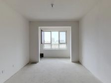 爱情缤纷里房单价一万一 数量有限 送装修送车位