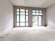 金山谷南朝向5居1卫带有花园靠谱出售,可以大刀