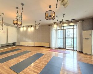 仲结费1个点金色雅园三期电梯三房正对红领巾和慧泉一初价格可谈