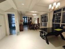 新出豪装带电梯上叠 已掀顶做大露台 改造 成功的一套在售别墅