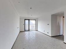 全天采光,中高楼层边户,精装未住。