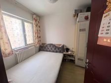 毓璜顶旁,南北通透,中间楼层,客厅餐厅都带窗