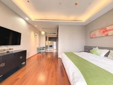 丰隆城市中心 1室1厅 64.78平好楼层朝东102万报价