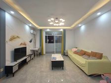 价,18号线400 ,满五 ,装修全送,拎包入住靠商场