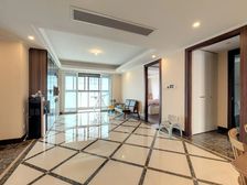 积水开发,大三房,中上楼层,全天采光 此房满两年,中上楼层,