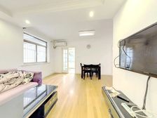 客厅带阳台,品质小区,诚意出售,刚需好房