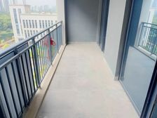 西站旁次新房!一梯一户!业主急售! 价可谈,近地铁和商业