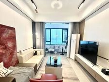 地铁4号线新宫站,万达旁,京投发展森与天成 精装修 三居室