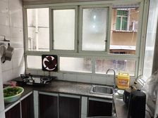 渝中临华路中装1室 满二东南北向 8305元/平