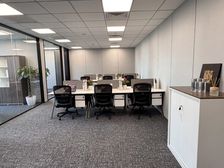 东三环 呼家楼 泰康金融大厦200-500平 精装修带家具