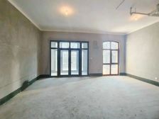 北新玉龙湾(别墅) 停车方便 满二 次新小区 新出来多套房子