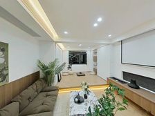 星云小区 2室1厅1卫 精装修 615万元