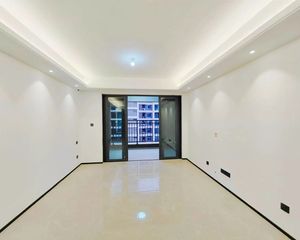 7号线地铁口次新房 精装交付 拎包入住