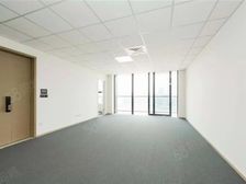 三期新房丨江面美如画丨有露台可观景丨钥匙房丨随时可以参观浏览