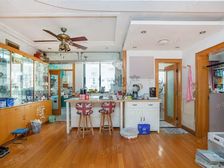 紧邻地铁,周边配套设施齐全,性价比