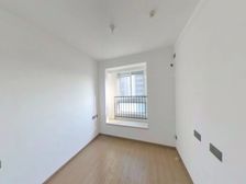 美的东湖天城 3室2厅1卫 精装修 55万元 96平米