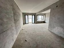 幸福汇三期(宜君汇) 3室2厅2卫 毛坯 85万元