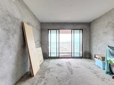 金澳华庭精装修,业主诚心低价出售,楼层好采光好