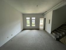 (专做香江)二期一段联排中间户 花园100平 有钥匙看房随时