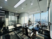 天盈广场高层480 6个间隔 30个工位 望小蛮腰 配家具