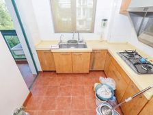 上海豪园中间楼层户型方正采光好送家具家电