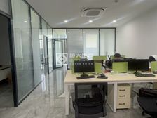 南城车站地铁口UCC湾区国际,精装写字楼带设备,送私家花园