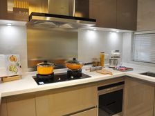 博爱路上远洋新天地,3500精装,3加2户型,