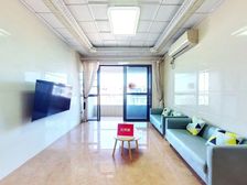 奕翠园四期 133万 3室2厅2卫 精装修黄金角!千年等一回