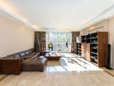 新出元宝三居,价格优,双储物间,厨房双面采光,客厅面宽大