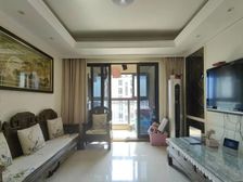 15年次新小区 (南北通透)中间楼层 精装修 看房随时